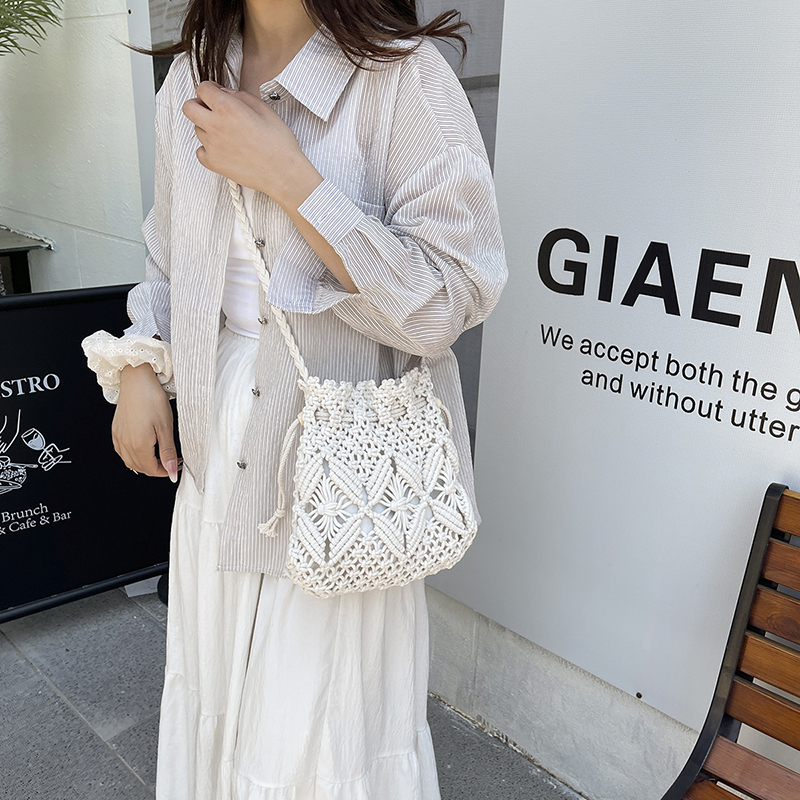 LEFTSIDE Weave Small Shoulder  - Crochet Bag Raffia incelemesi ve fiyatı