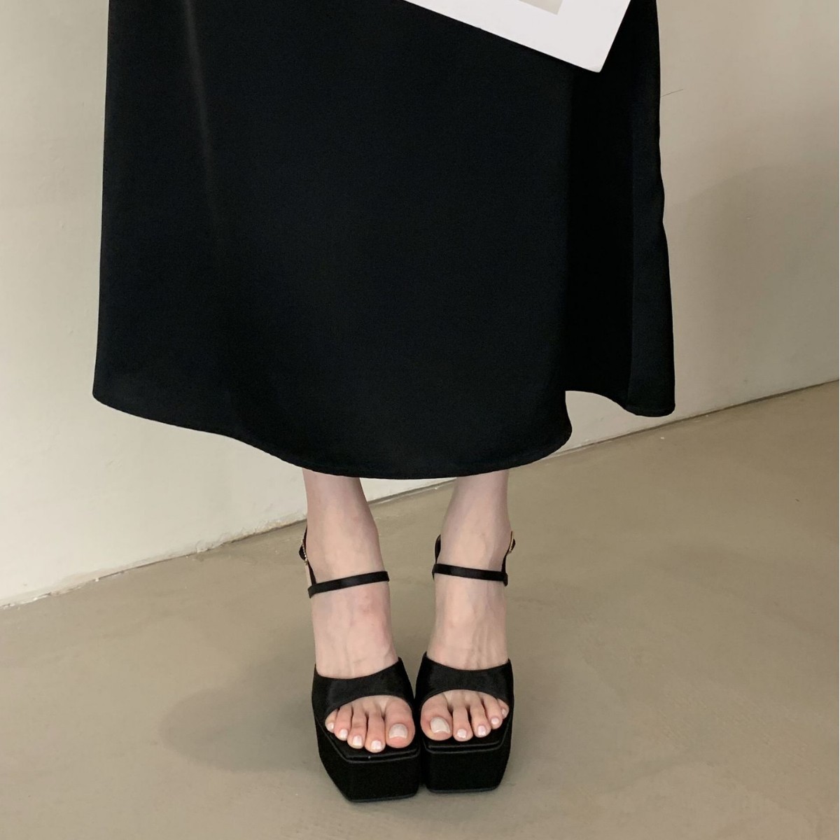 2026 Women's Black Strappy Pla - Sandal Strappy Heeled incelemesi ve fiyatı